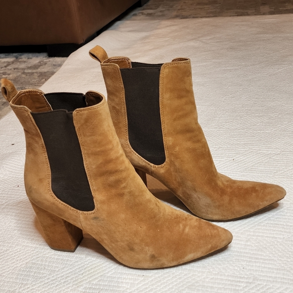 Steve Madden Brown Suede Leather Chelsea Heeled Boots‎ Size 11